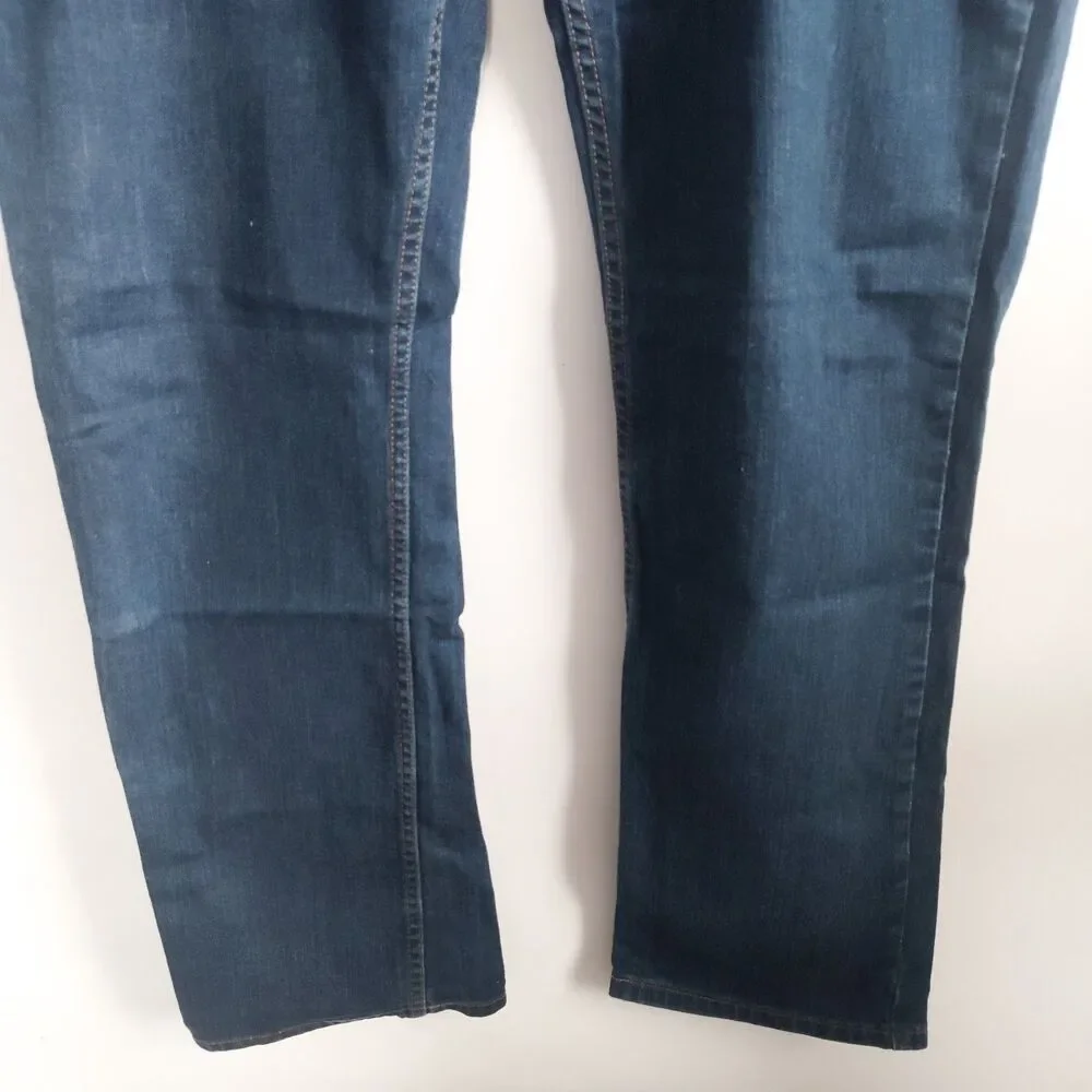 Carhartt Jeans Mens 42x32 Blue Straight Leg Fit Medium Wash Denim Pants 5-Pocket